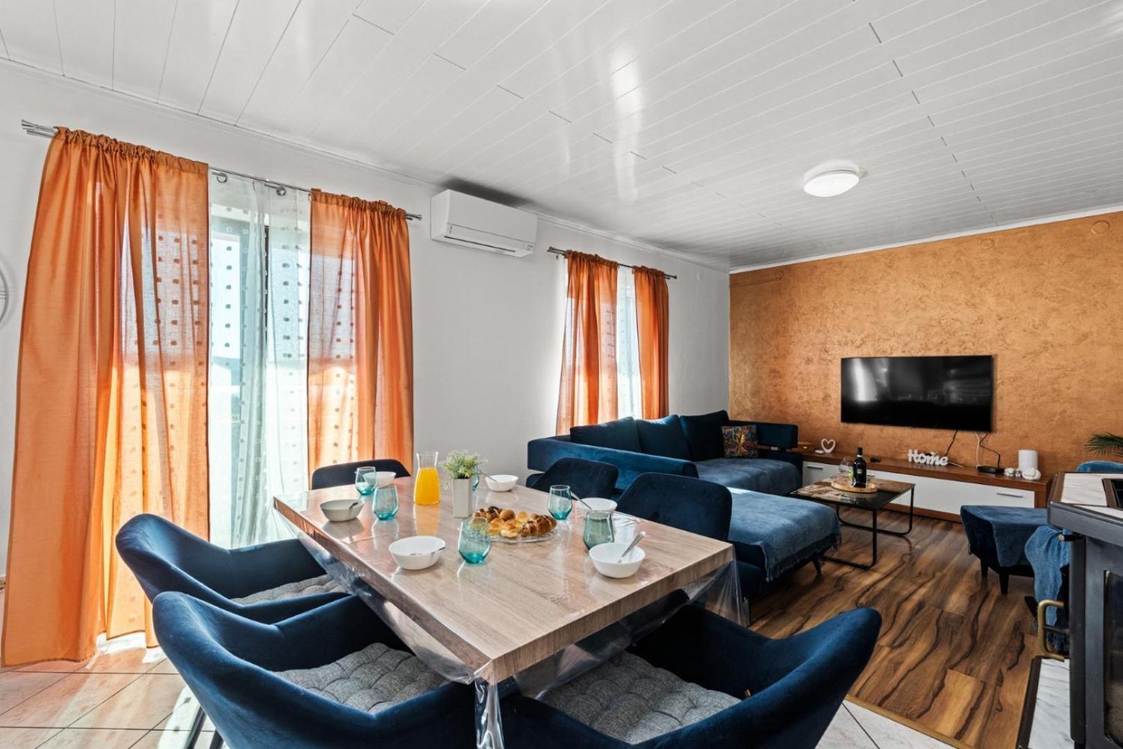 Sea View Apartments With Shared Pool Pomer Bagian luar foto